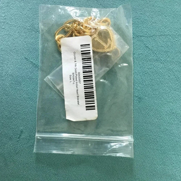 Crystal & 14K Gold-Plated Initial 'L' Heart Bracelet Feminine, Minimalist - Picture 2 of 2